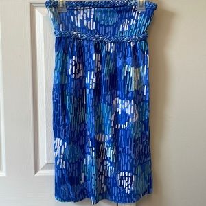 Blue strapless dress